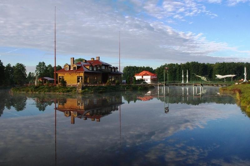 Hotel Malibu Lublin Exterior foto